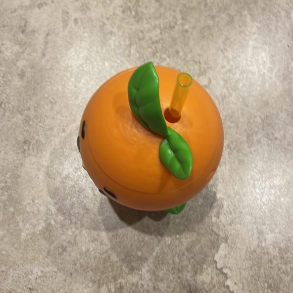 Disney Orange bird sipper - Picture 2 of 4